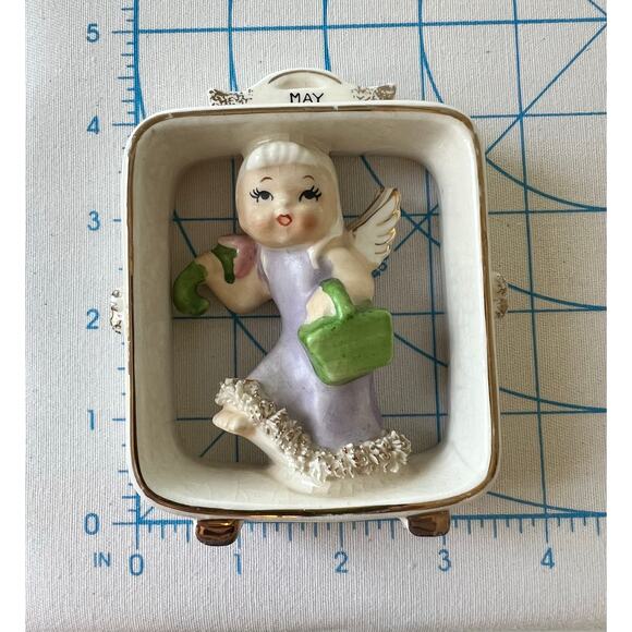 Vintage Lefton 1955 May Porcelain Angel Figurine Framed Wall Hanging AR6883 - Picture 5 of 5